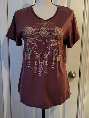 Karyn Seo Maroon Embroidered Short-Sleeved Tee